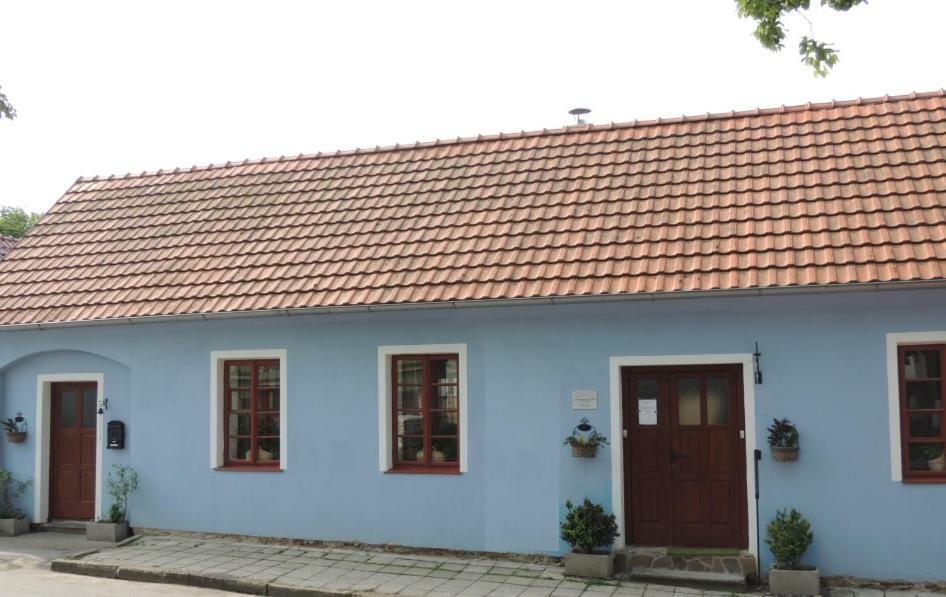 Apartman Бехинє Екстер'єр фото